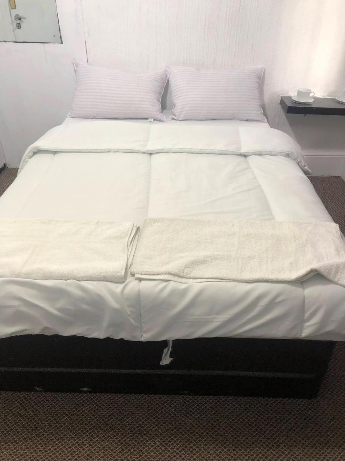 Saji Hotel 伊尔福德 外观 照片