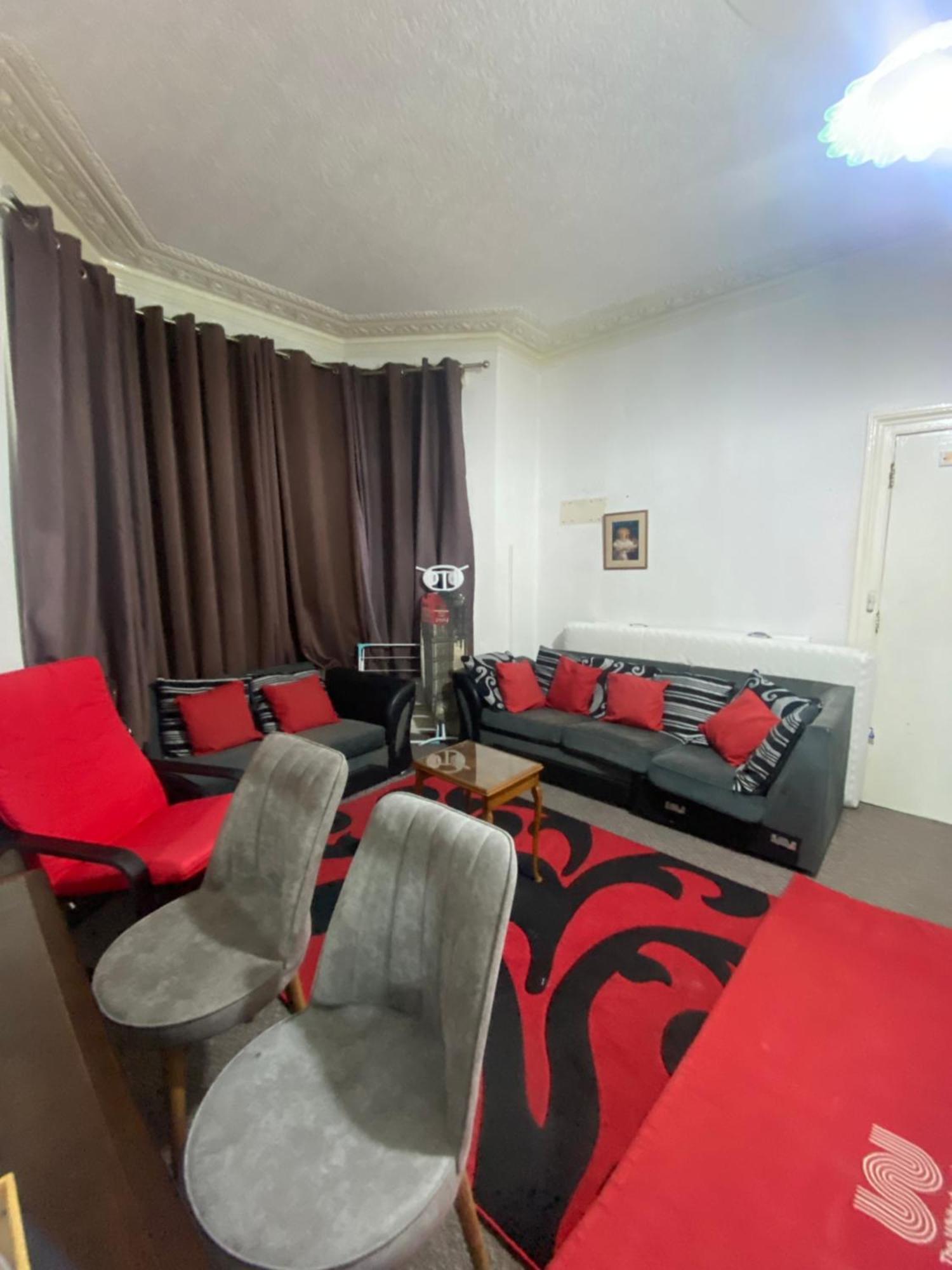 Saji Hotel 伊尔福德 外观 照片
